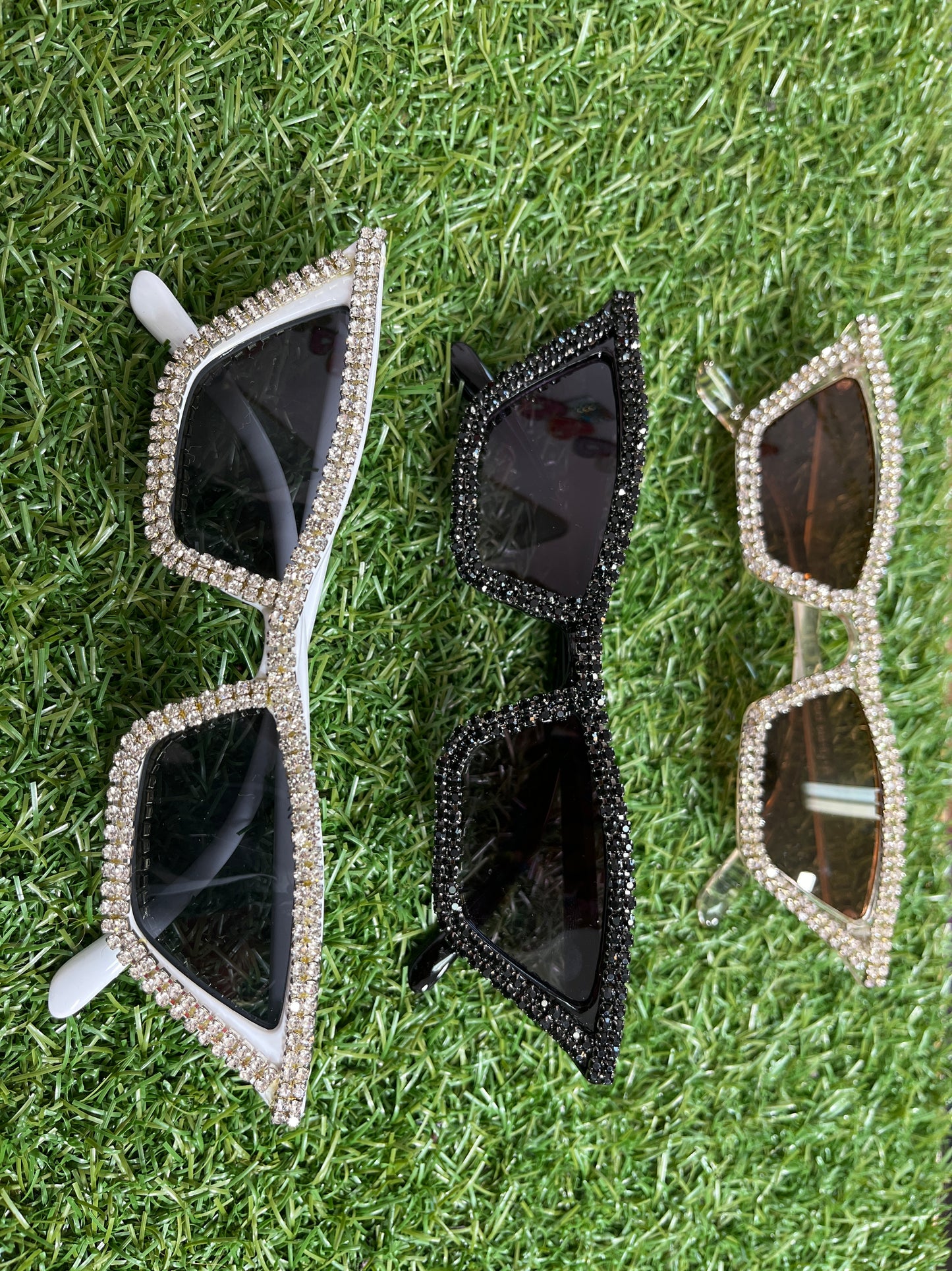 “Cat-Eye” Bedazzled Sunnies