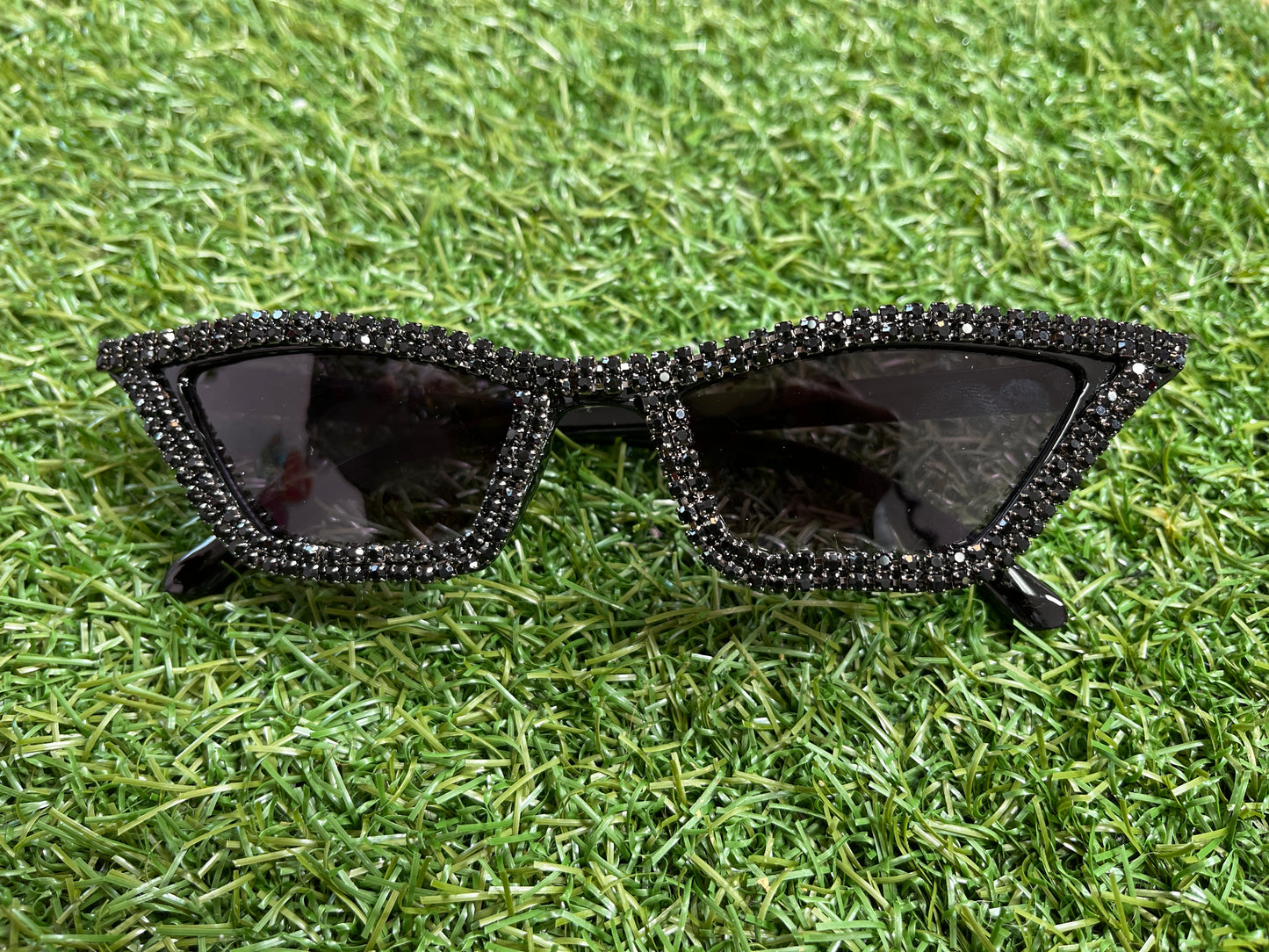 “Cat-Eye” Bedazzled Sunnies