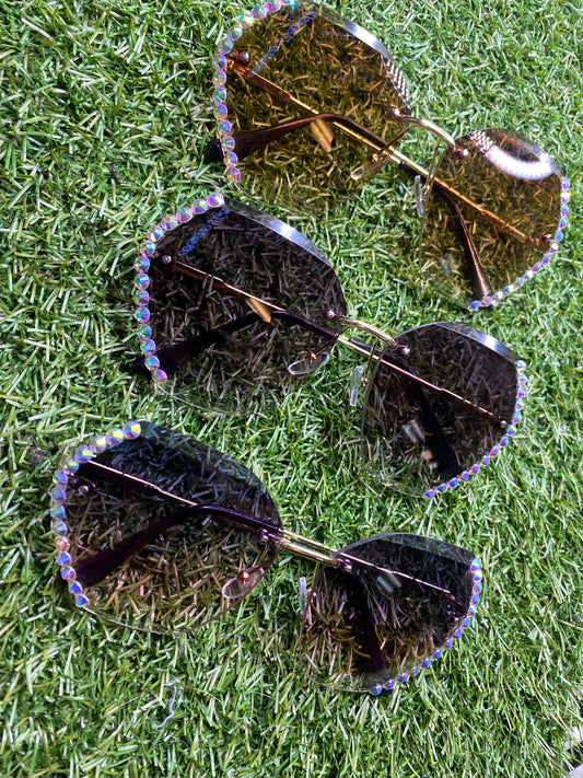 Gem Borders Sunnies